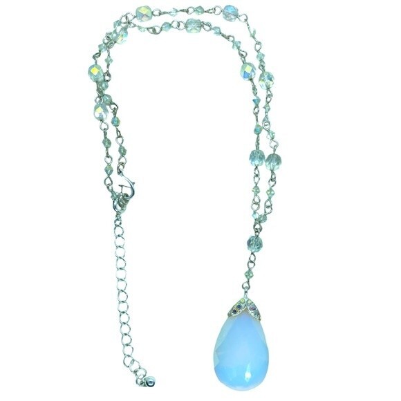 AVON Iridescent Blue Teardrop Silver-tone Necklace - Picture 2 of 5
